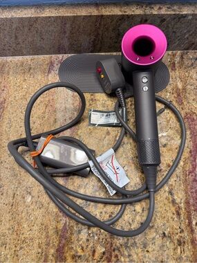 Dyson Supersonic Hair Dryer HD01, Iron/Fuchsia